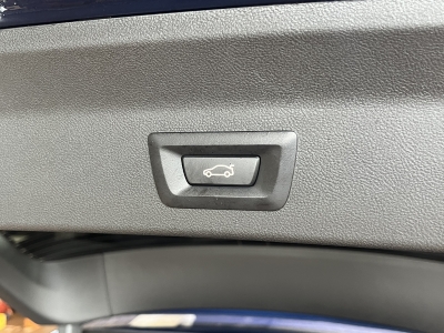 BMW iX3 M Sport Inspiring Pano. AHK Aerodynamik LED