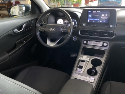 Hyundai KONA Select Pano. dig.Cockpit ACC LED R.Cam PDC
