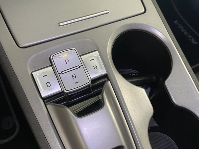 Hyundai KONA Select Pano. dig.Cockpit ACC LED R.Cam PDC