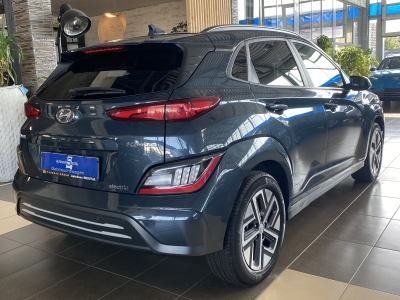 Hyundai KONA Select Pano. dig.Cockpit ACC LED R.Cam PDC