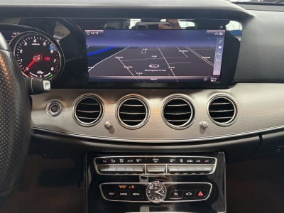 Mercedes-Benz E 350 Avantgarde*LED*Leder*Distronic +*R.Cam*Navi