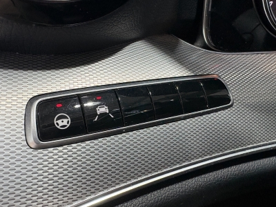 Mercedes-Benz E 350 Avantgarde*LED*Leder*Distronic +*R.Cam*Navi