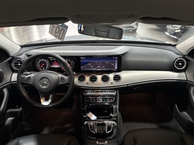 Mercedes-Benz E 350 Avantgarde*LED*Leder*Distronic +*R.Cam*Navi