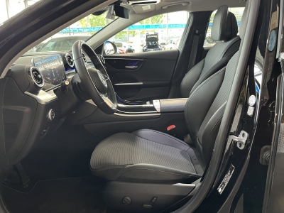 Mercedes-Benz C 180 T Avantgarde Pano.AHK dig.Cockpit Navi SHZ