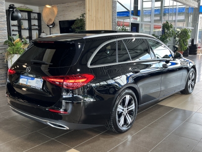 Mercedes-Benz C 180 T Avantgarde Pano.AHK dig.Cockpit Navi SHZ