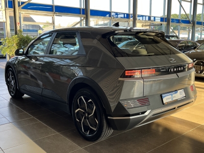 Hyundai IONIQ 5 Navi NSCC R.Cam LED Navi NSCC R.Cam SHZ
