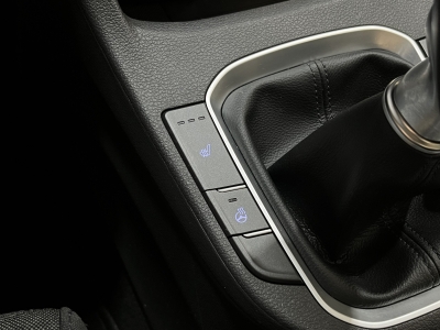 Hyundai i30 Trend SHZ R.Cam PDC Tempomat Spurassist. 