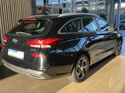 Hyundai i30 Trend SHZ R.Cam PDC Tempomat Spurassist. 