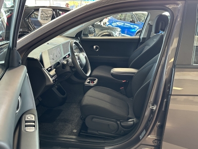 Hyundai IONIQ 5 LED*NSCC*R.Cam*SHZ*Wärmepumpe*SOH:100%
