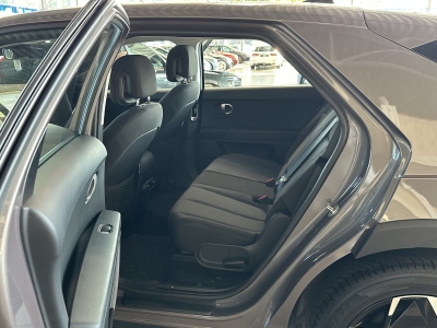 Hyundai IONIQ 5 LED*NSCC*R.Cam*SHZ*Wärmepumpe*SOH:100%