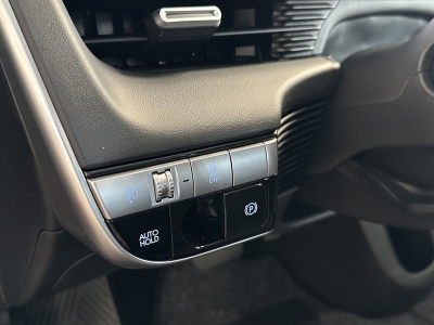 Hyundai IONIQ 5 LED*NSCC*R.Cam*SHZ*Wärmepumpe*SOH:100%