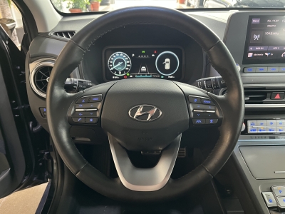 Hyundai KONA Select dig.Cockpit ACC R.Cam SHZ PDC DAB+