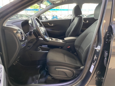 Hyundai KONA Select*dig.Cockpit*ACC*R.Cam*SHZ*SOH:99,7%
