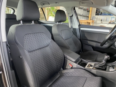 Skoda Superb Ambition iV Navi AHK PDC SHZ DAB+ DCC