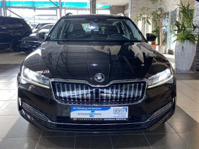 Skoda Superb Ambition iV Navi AHK PDC SHZ DAB+ DCC