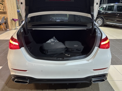 Mercedes-Benz C 300 e AMG-Line Ambiente-Licht LED Distr.+ DAB