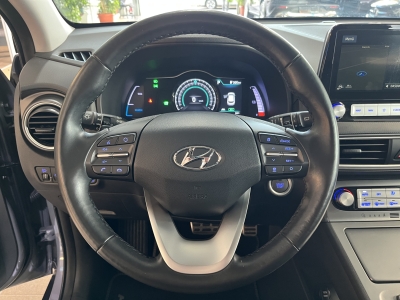 Hyundai KONA Style ACC LED Wärmepumpe R.Cam Spurassist.