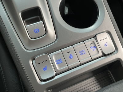 Hyundai KONA Style ACC LED Wärmepumpe R.Cam Spurassist.