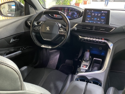 Peugeot 5008 Allure Pano. dig.Cockpit LED Ambiente-Licht