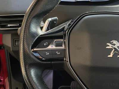 Peugeot 5008 Allure Pano. dig.Cockpit LED Ambiente-Licht