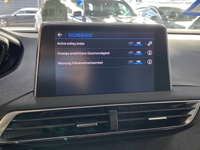 Peugeot 5008 Allure Pano. dig.Cockpit LED Ambiente-Licht