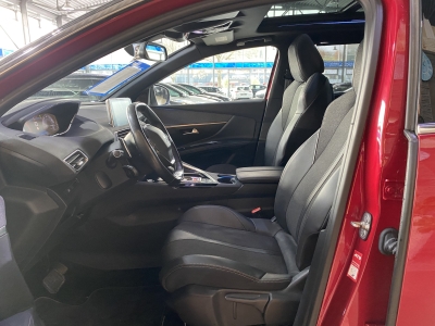 Peugeot 5008 Allure Pano. dig.Cockpit LED Ambiente-Licht