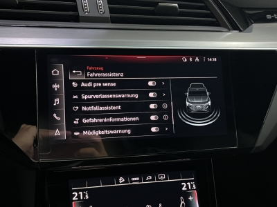 Audi Q8 e-tron 50 S line*Bang&Olufsen*AHK 95 kWh
