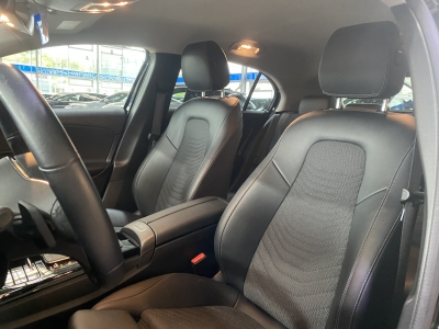 Mercedes-Benz A 200 ACC*Dig.Cockpit*Totwinkel*Leder*SHZ*Navi*