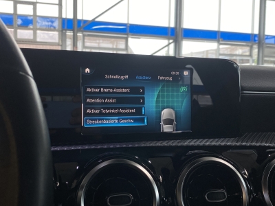 Mercedes-Benz A 200 ACC*Dig.Cockpit*Totwinkel*Leder*SHZ*Navi*