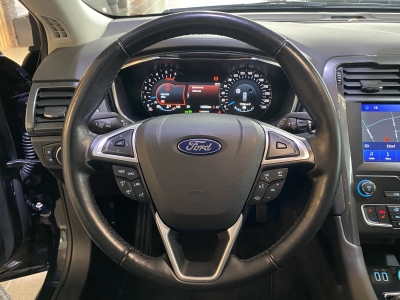 Ford Mondeo Titanium Winter-Paket SHZ Ambiente Navi