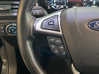 Ford Mondeo Titanium Winter-Paket SHZ Ambiente Navi