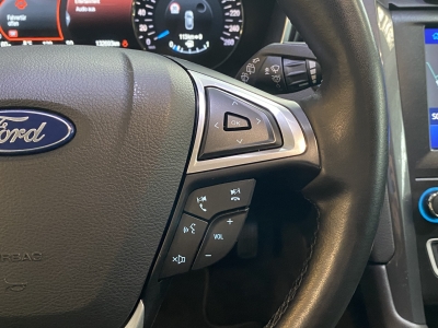 Ford Mondeo Titanium Winter-Paket SHZ Ambiente Navi