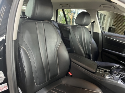 BMW 530 i*LuxuryLine*LaserLED*R-Cam*Leder*LiveCockp*