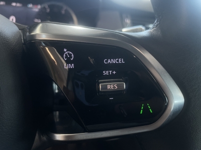 Jaguar E-Pace AWD*SHZ*Tempomat*LED*CarPlay*Navi*360°Cam