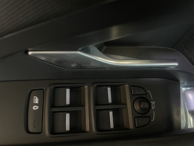 Jaguar E-Pace AWD*SHZ*Tempomat*LED*CarPlay*Navi*360°Cam