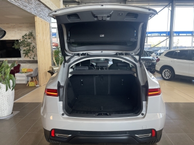 Jaguar E-Pace AWD*SHZ*Tempomat*LED*CarPlay*Navi*360°Cam
