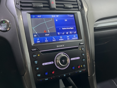 Ford Mondeo Titanium AHK Leder Ambientelicht Navi LED