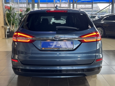 Ford Mondeo Titanium AHK Leder Ambientelicht Navi LED