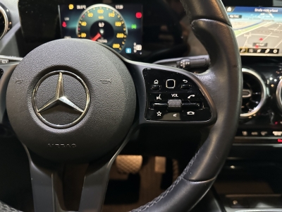 Mercedes-Benz B 200 d* Navi*Tempomat*SHZ*Leder*Start/Stop*