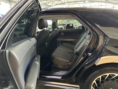 Hyundai IONIQ 5 Uniq*ACC*SHZ*HUD*LED*Navi*Leder*360Cam*