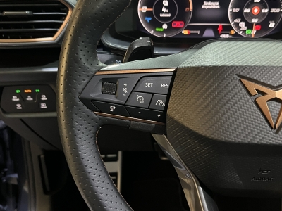 CUPRA Leon VZ e-Hybrid Pano. LED Navi Ambientelicht 