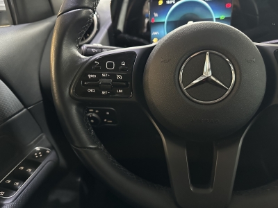 Mercedes-Benz GLA 220 d 4Matic Burmester LED DAB dig.Cockpit
