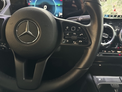 Mercedes-Benz GLA 220 d 4Matic Burmester LED DAB dig.Cockpit