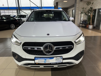 Mercedes-Benz GLA 220 d 4Matic Burmester LED DAB dig.Cockpit
