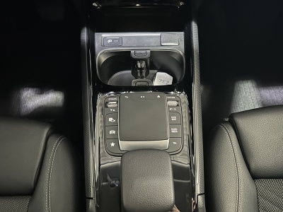 Mercedes-Benz GLA 220 d 4Matic Burmester LED DAB dig.Cockpit