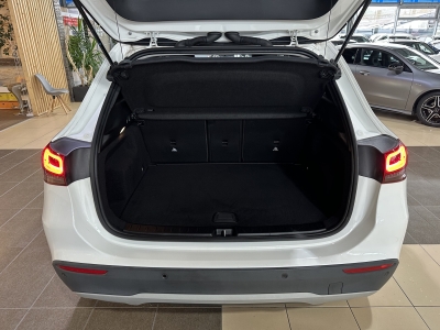 Mercedes-Benz GLA 220 d 4Matic Burmester LED DAB dig.Cockpit