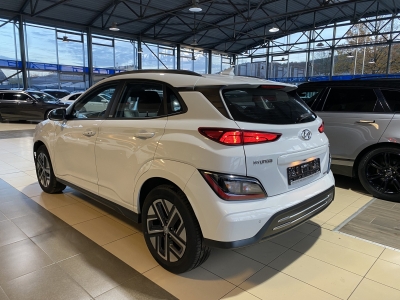Hyundai KONA Select dig.Cockpit R.Cam ACC SHZ SOH:100%