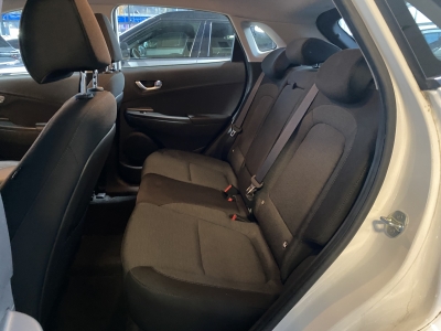 Hyundai KONA Select dig.Cockpit R.Cam ACC SHZ SOH:100%