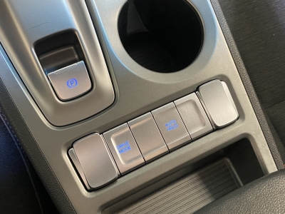 Hyundai KONA dig.Cockpit R.Cam Wireless*DAB+*SOH:100%