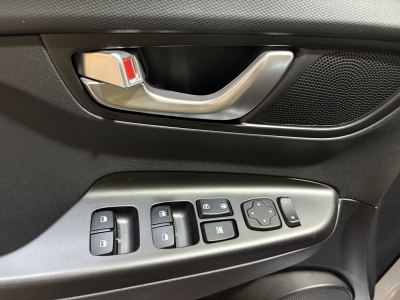 Hyundai KONA Select dig.Cockpit ACC R.Cam Spurassist.